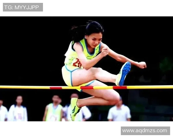 运动员赵秀英专访回顾极限运动历程与体育精神的追求与坚持